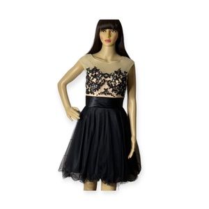 Dancing Queen Black and Nude Dress Size S
